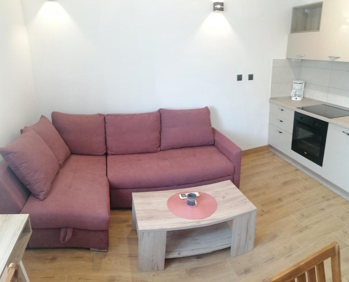 Braun Apartment